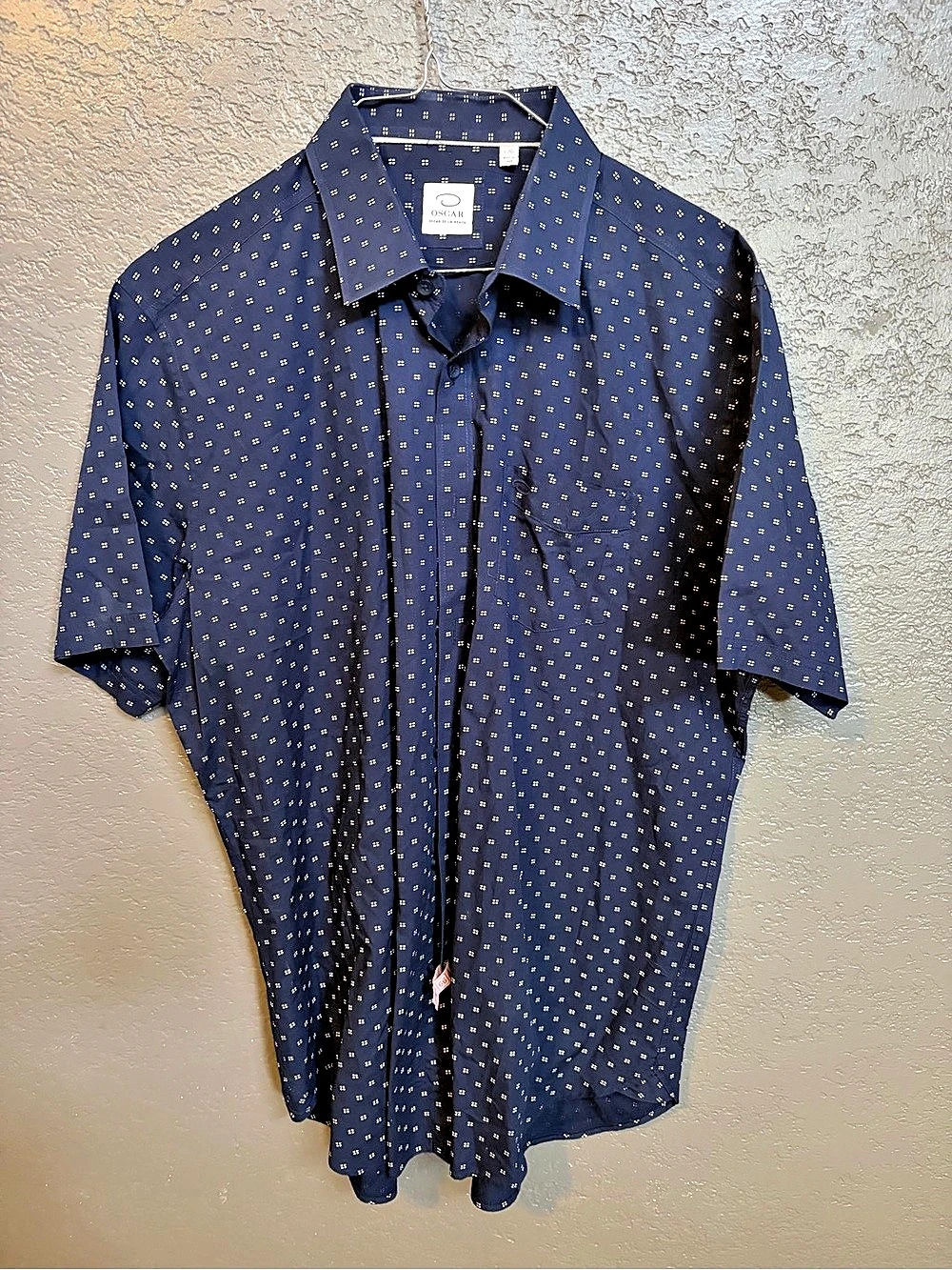 Oscar de la Renta Men's Geometric Button Down Shirt in Blue & White Size Large